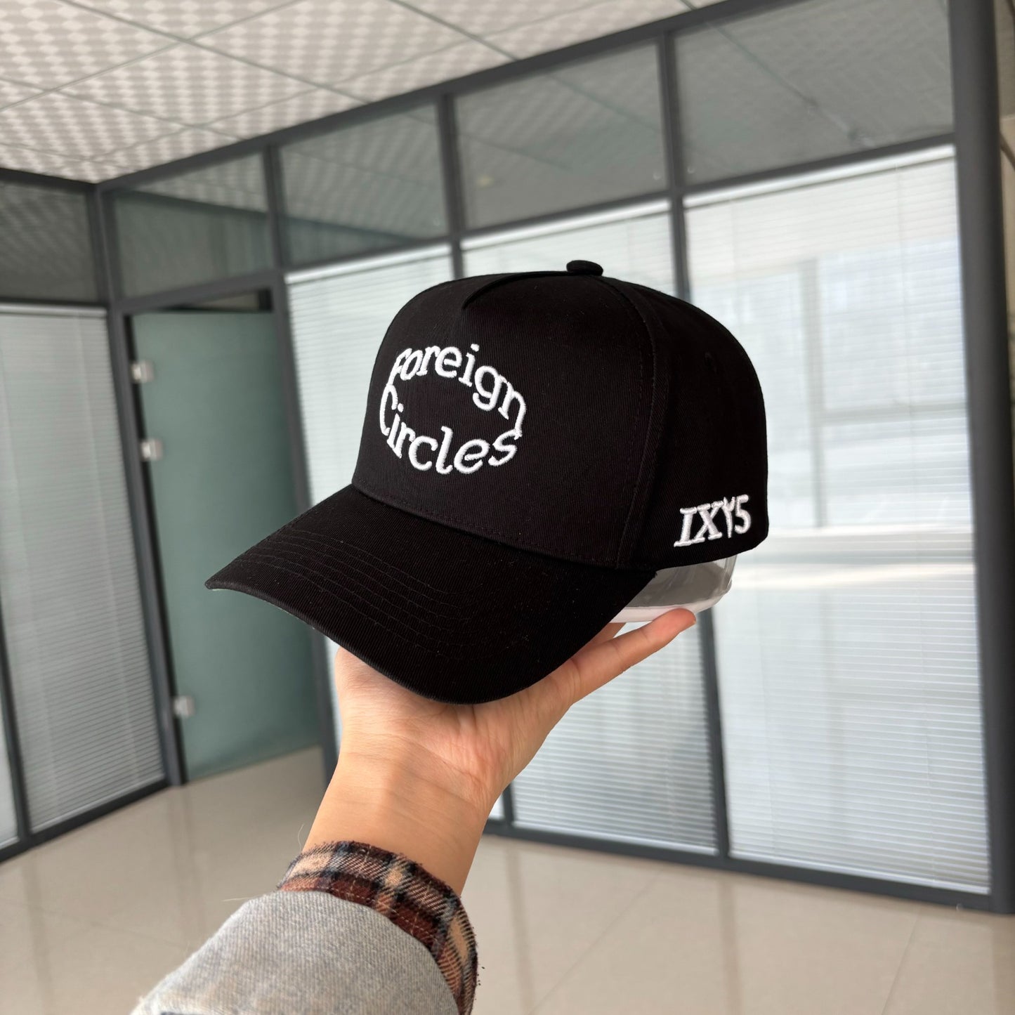 Cargo Cap – IX٢5 Edition