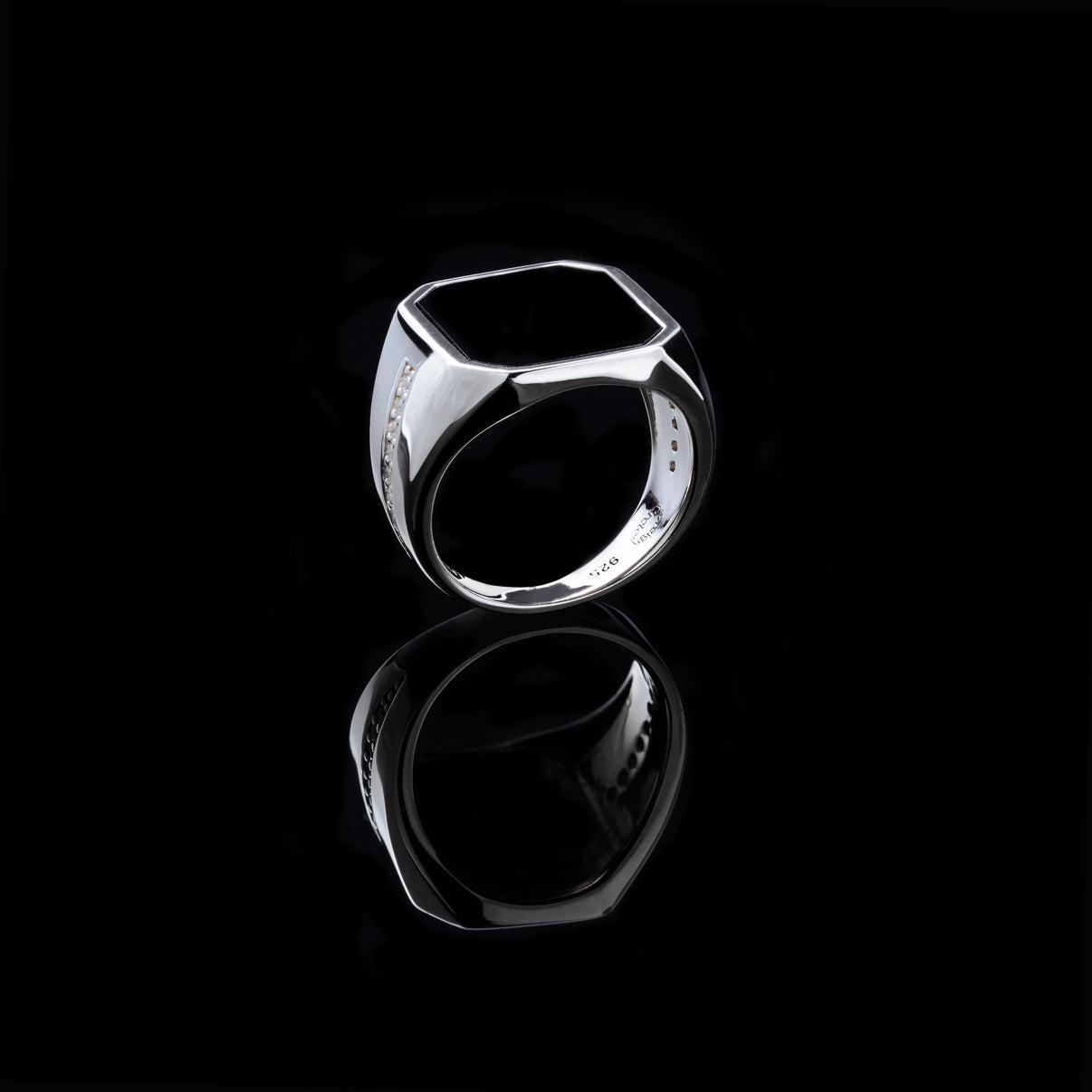Fulcrum - A Silver Ring For Men – Foreign Circles